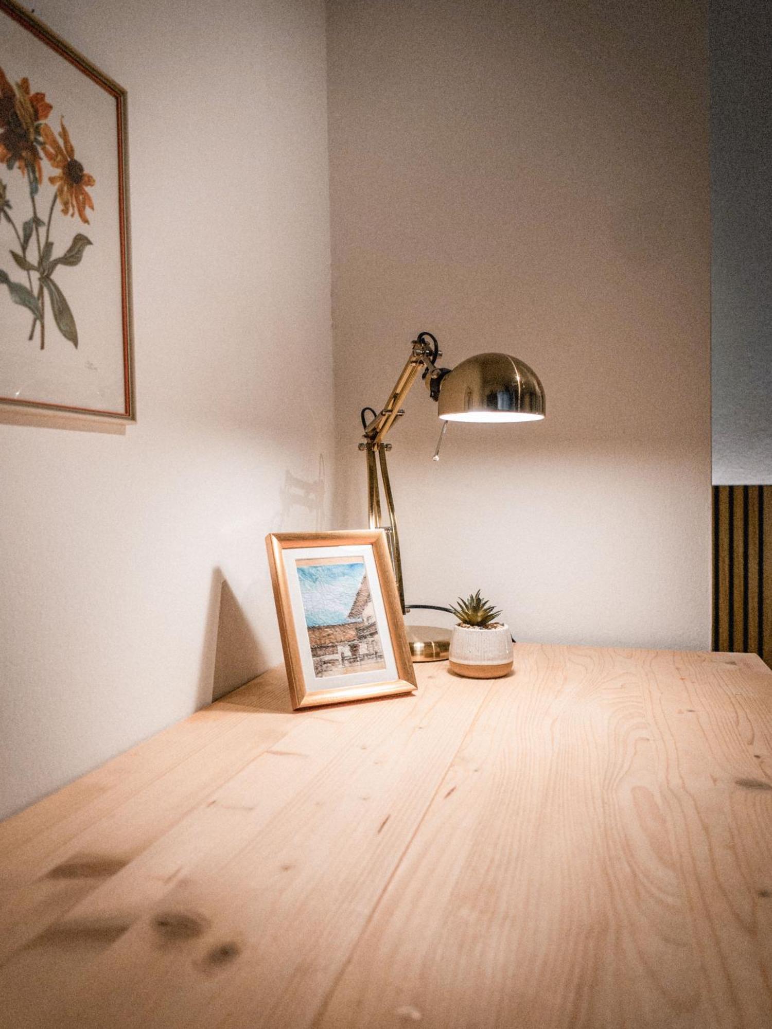 Bergblick Apartment In Zentrumsnaehe Mit Garage Meran Buitenkant foto