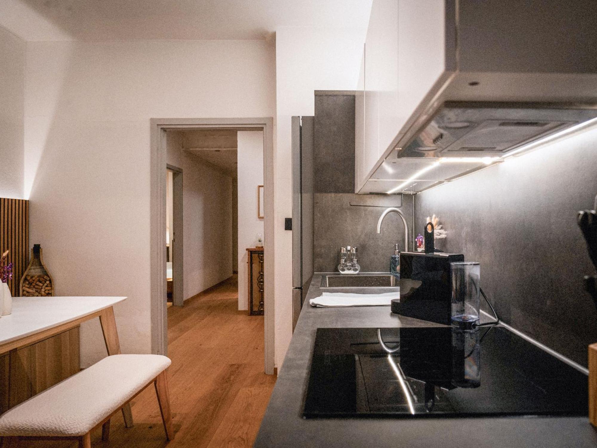 Bergblick Apartment In Zentrumsnaehe Mit Garage Meran Buitenkant foto